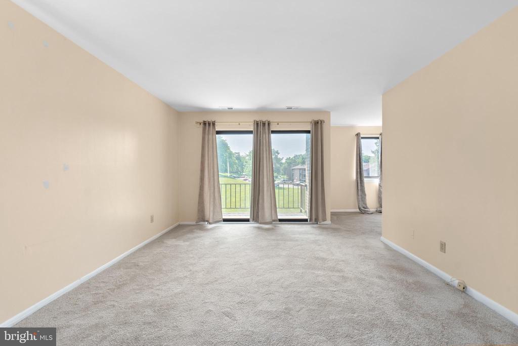 6017 MAJORS LANE 3