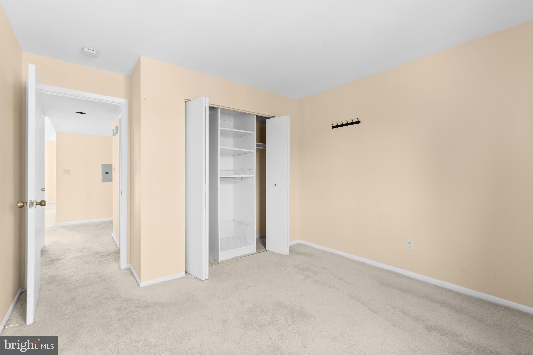 6017 MAJORS LANE 3
