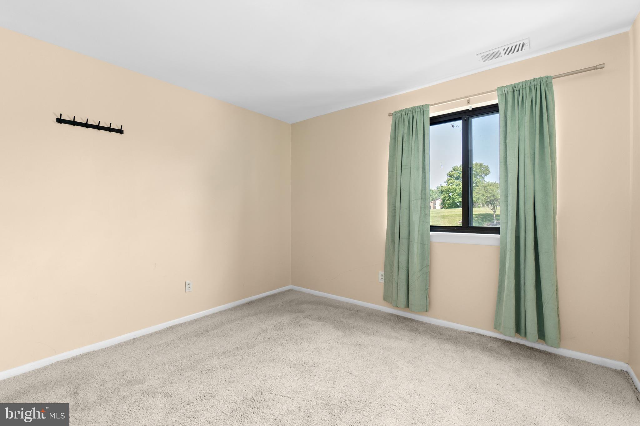 6017 MAJORS LANE 3