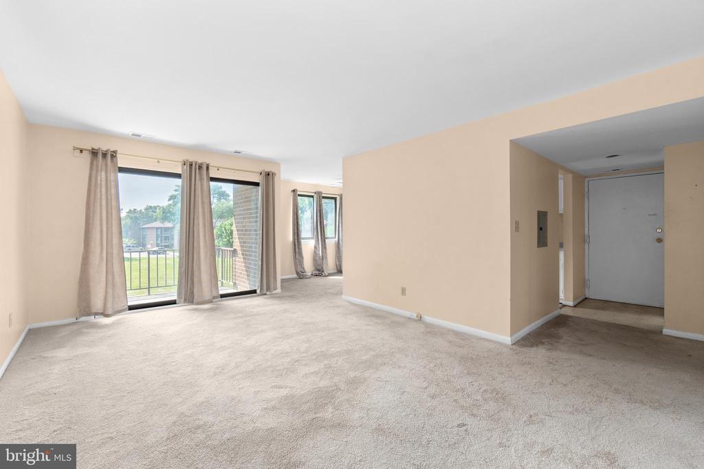 6017 MAJORS LANE 3