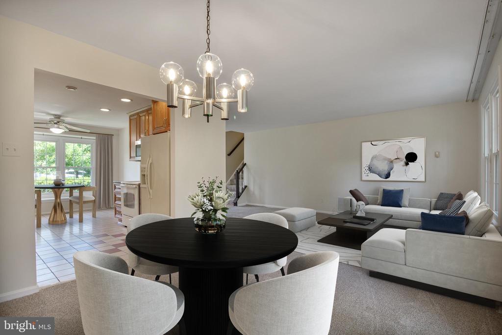 5284 CORNCOCKLE COURT
