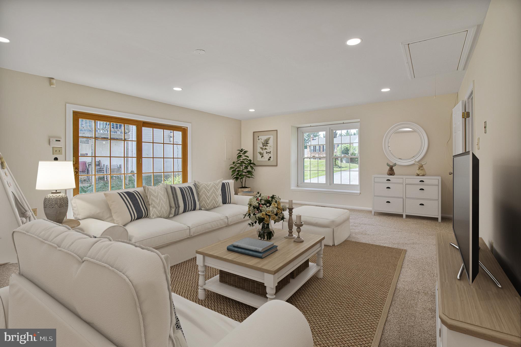 5284 CORNCOCKLE COURT