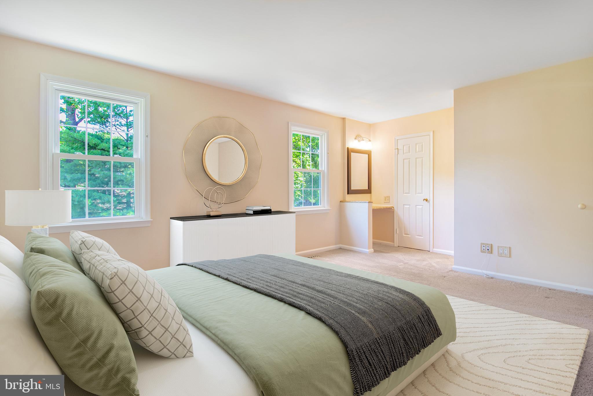 5284 CORNCOCKLE COURT