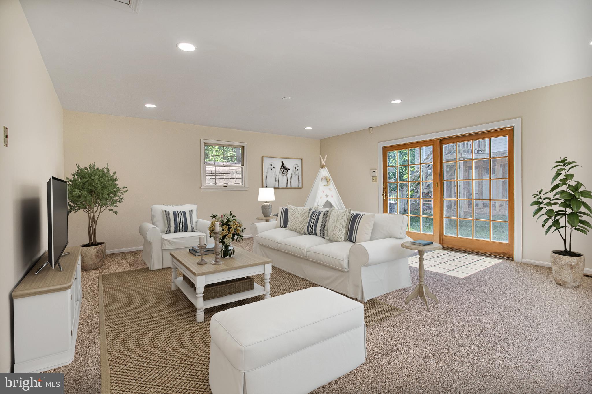 5284 CORNCOCKLE COURT