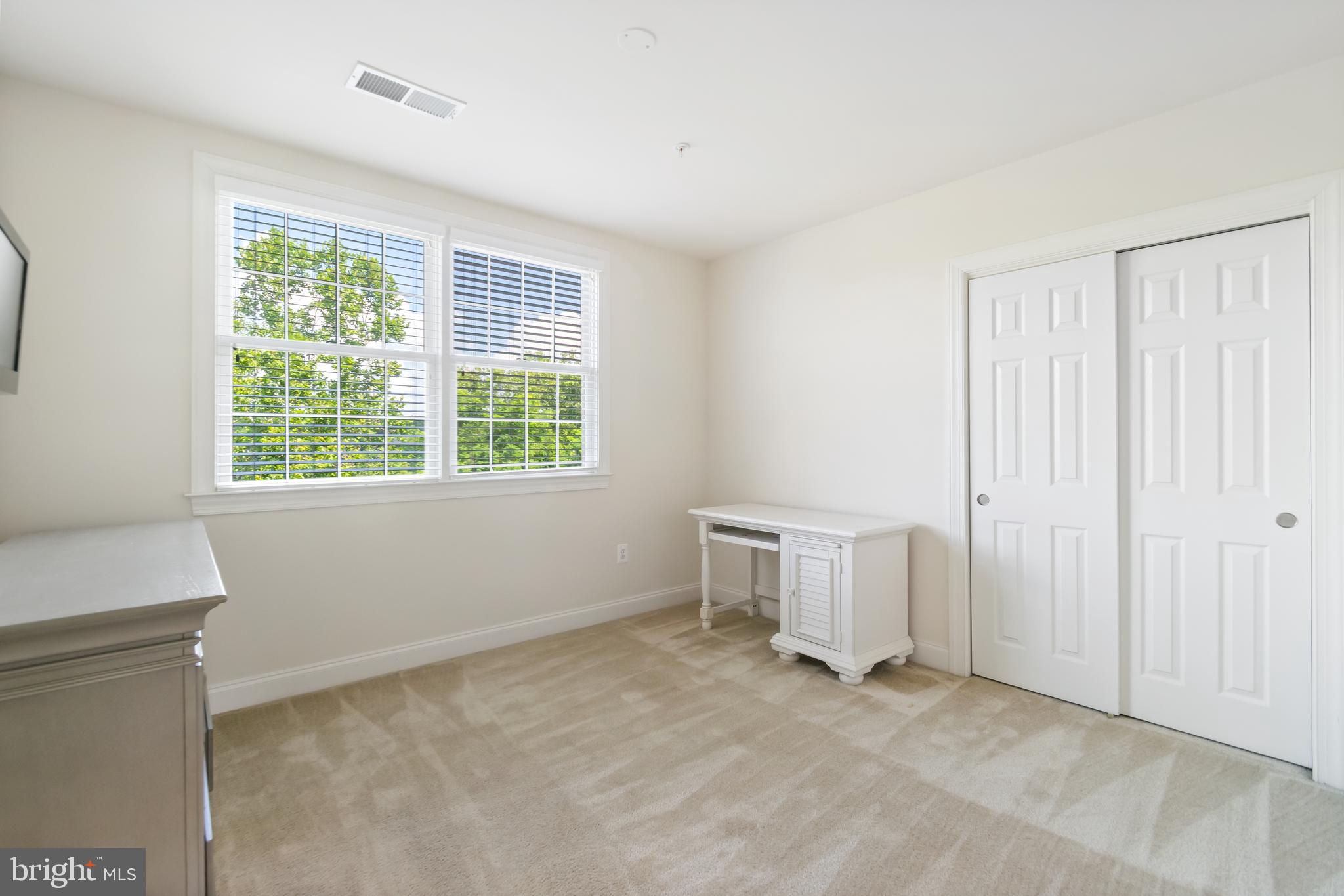 8743 WEATHERED STONE WAY