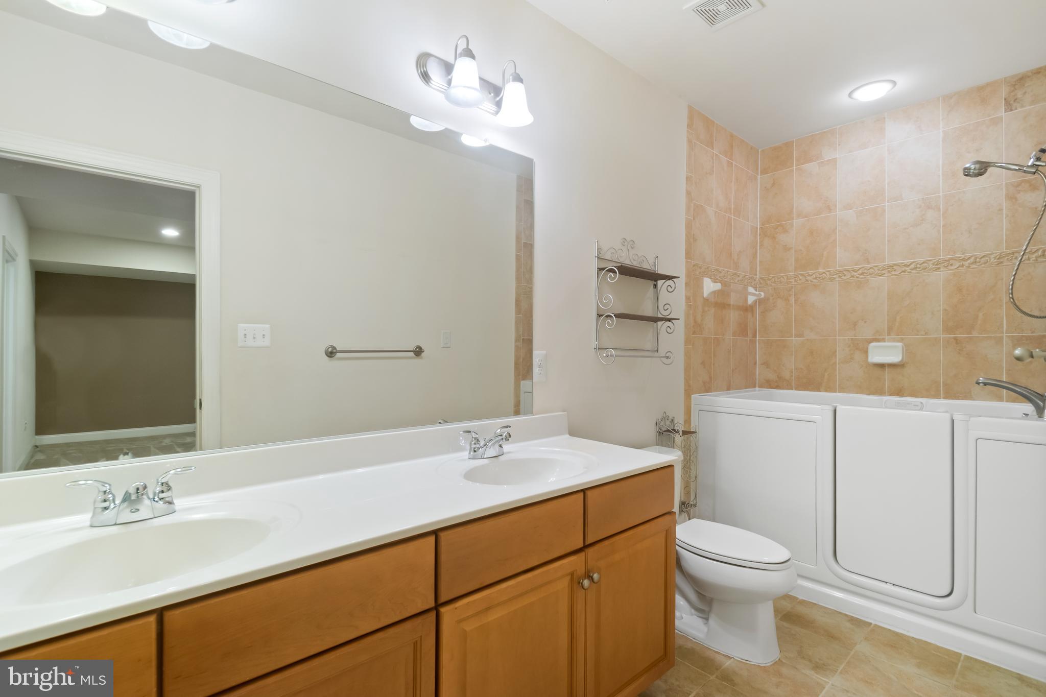 8743 WEATHERED STONE WAY