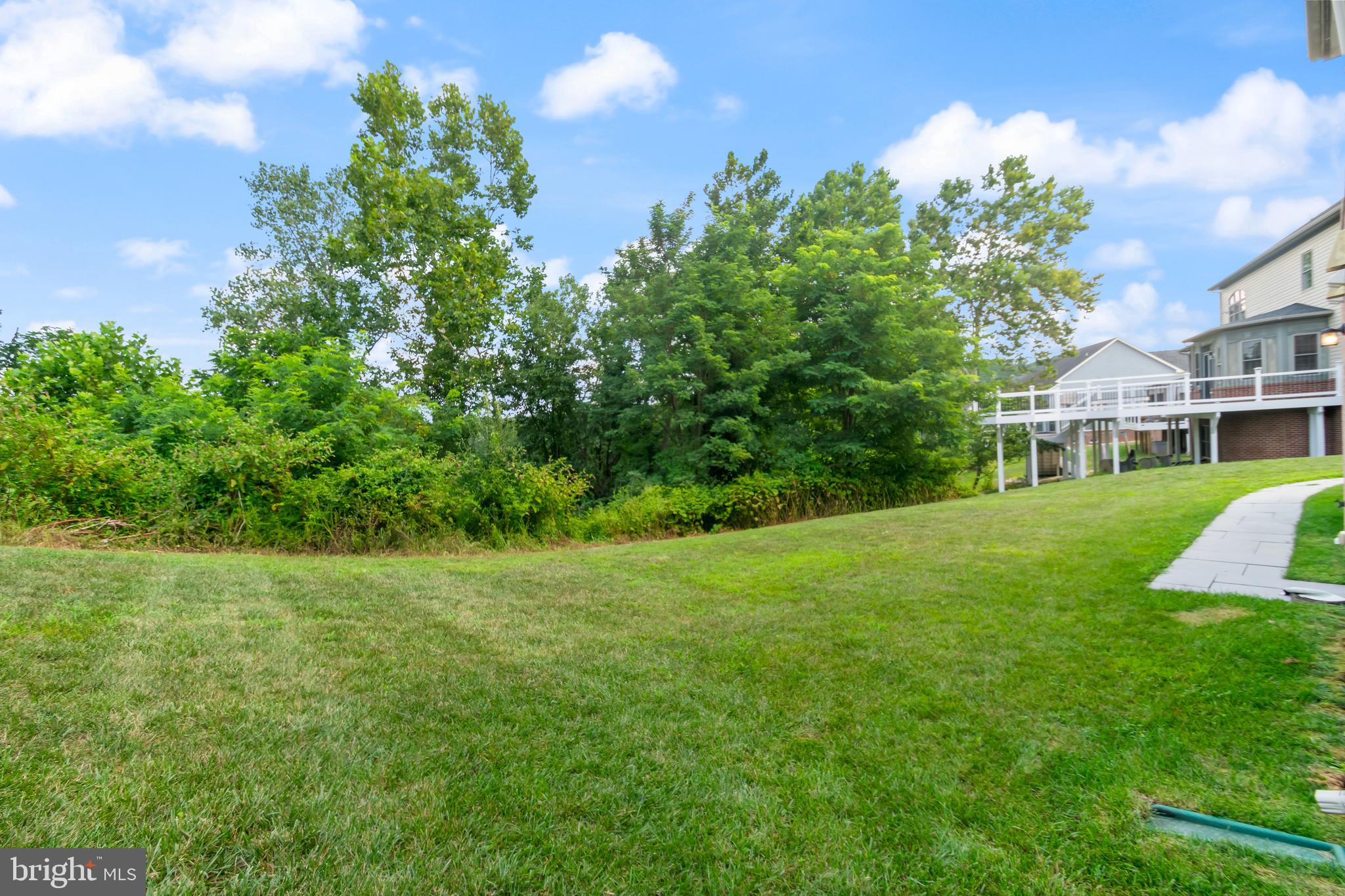 8743 WEATHERED STONE WAY