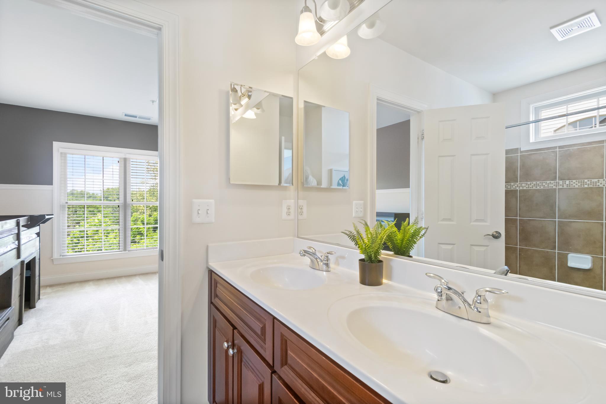 8743 WEATHERED STONE WAY