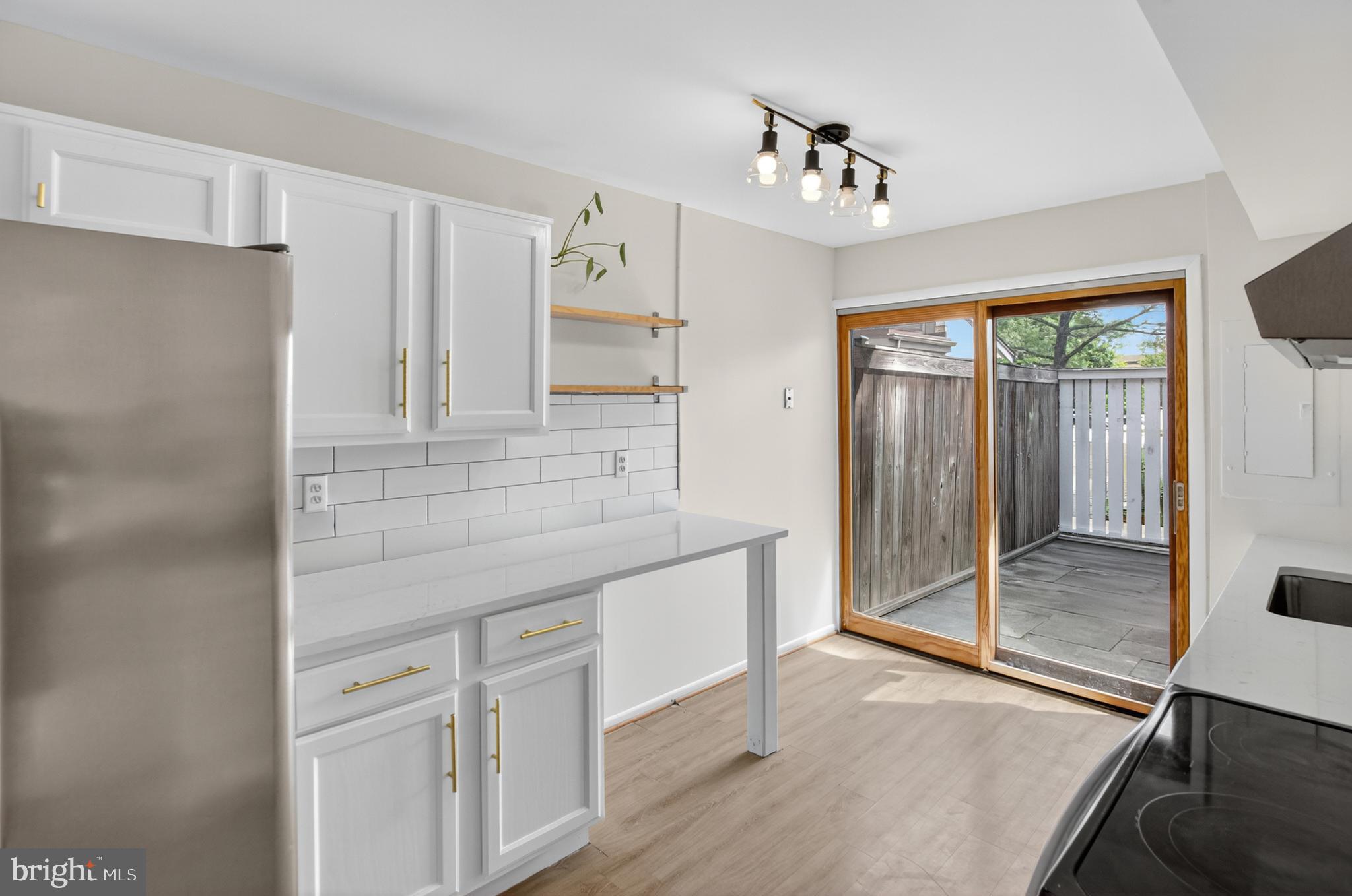 11211 AVALANCHE WAY B2-12