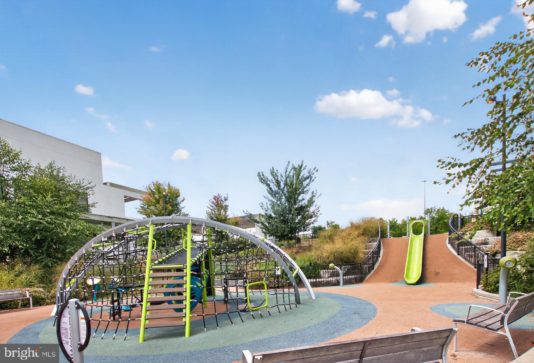 11211 AVALANCHE WAY B2-12