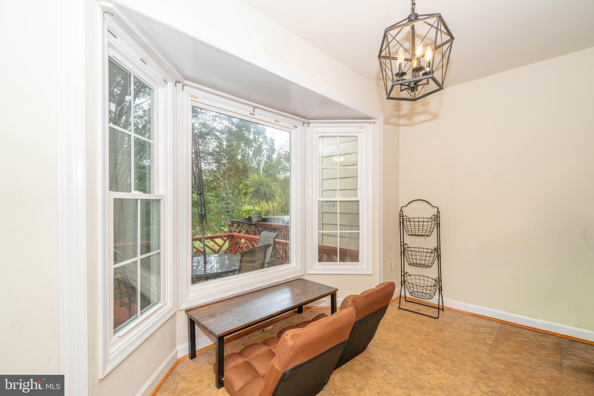 5634 APRIL JOURNEY 48