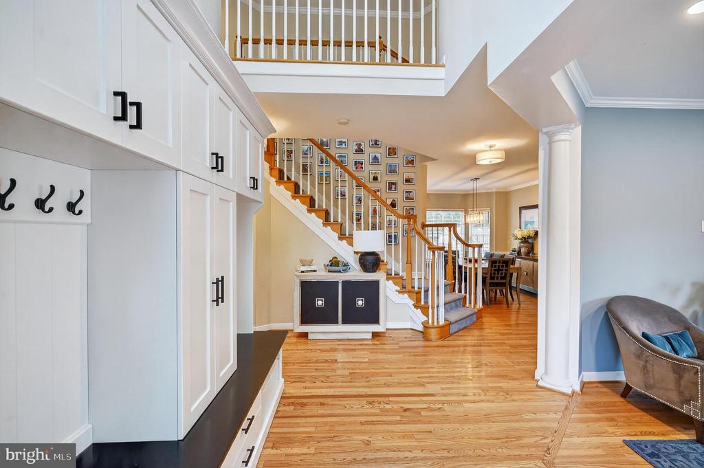 10122 WILNOR WAY