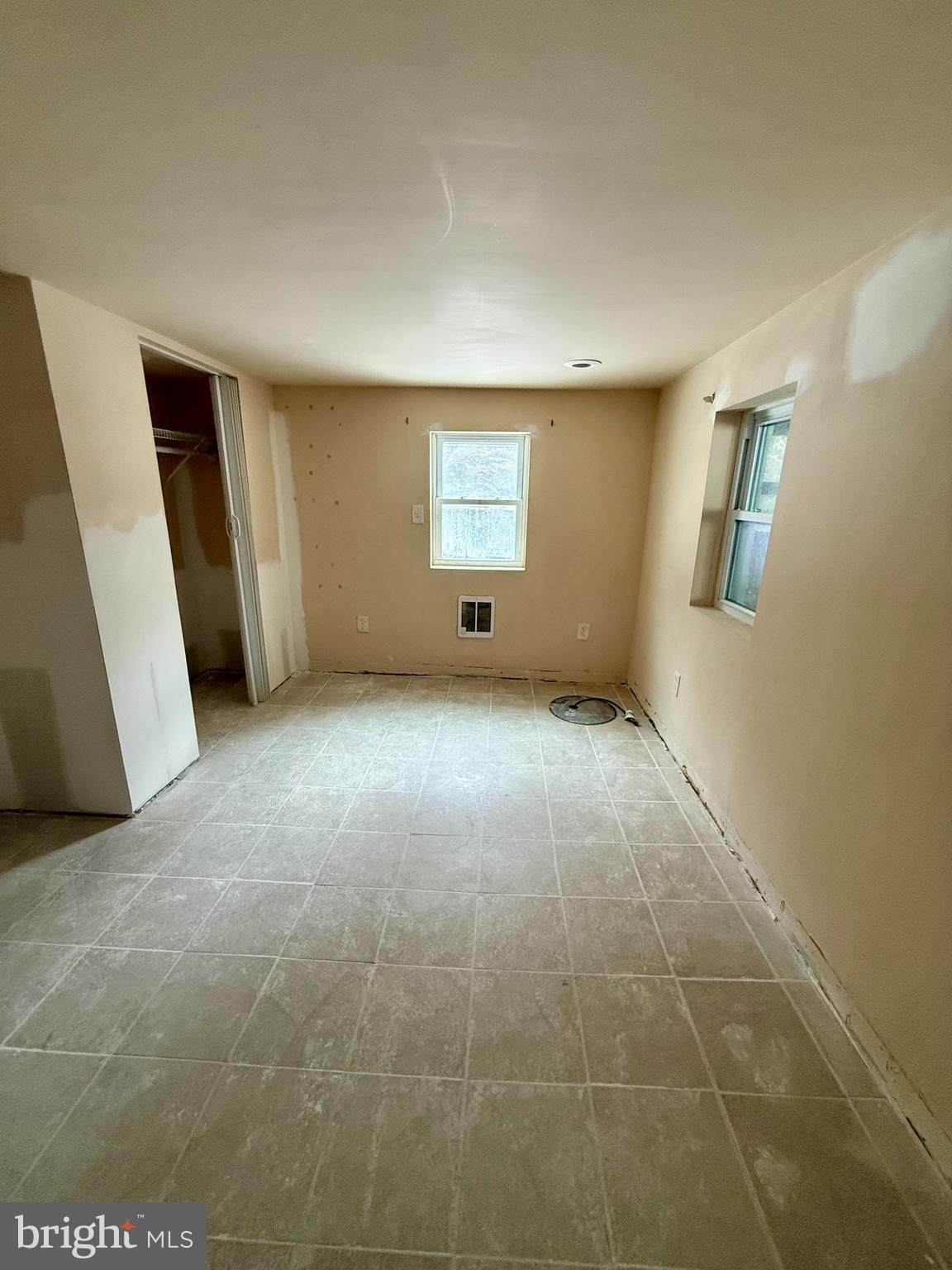 1130 SHAFFERSVILLE RD