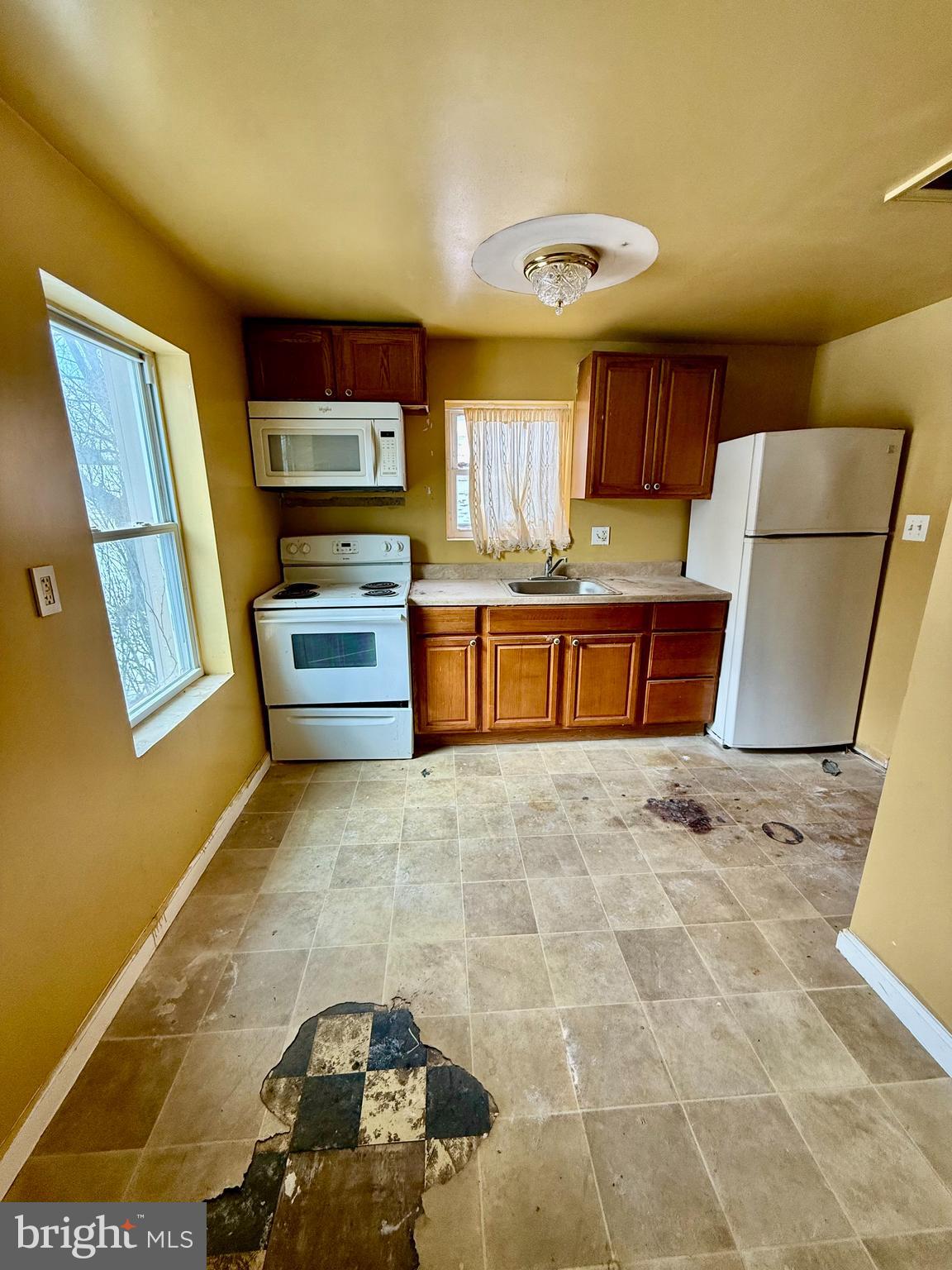 1130 SHAFFERSVILLE RD