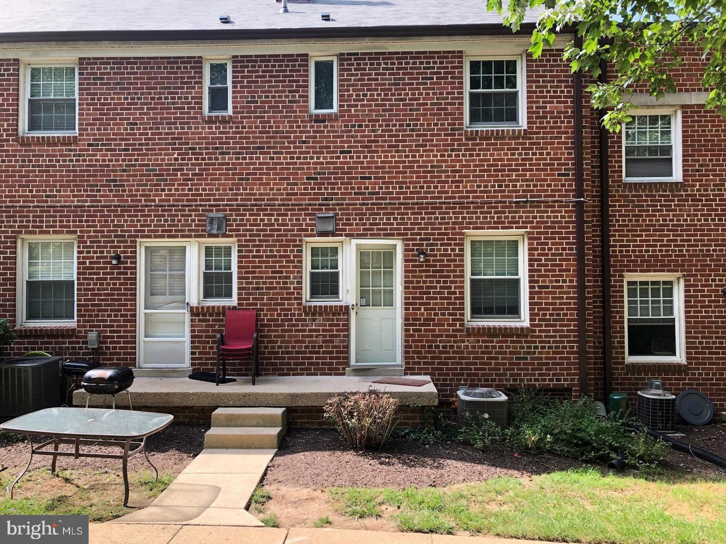 1808 EAST WEST HIGHWAY