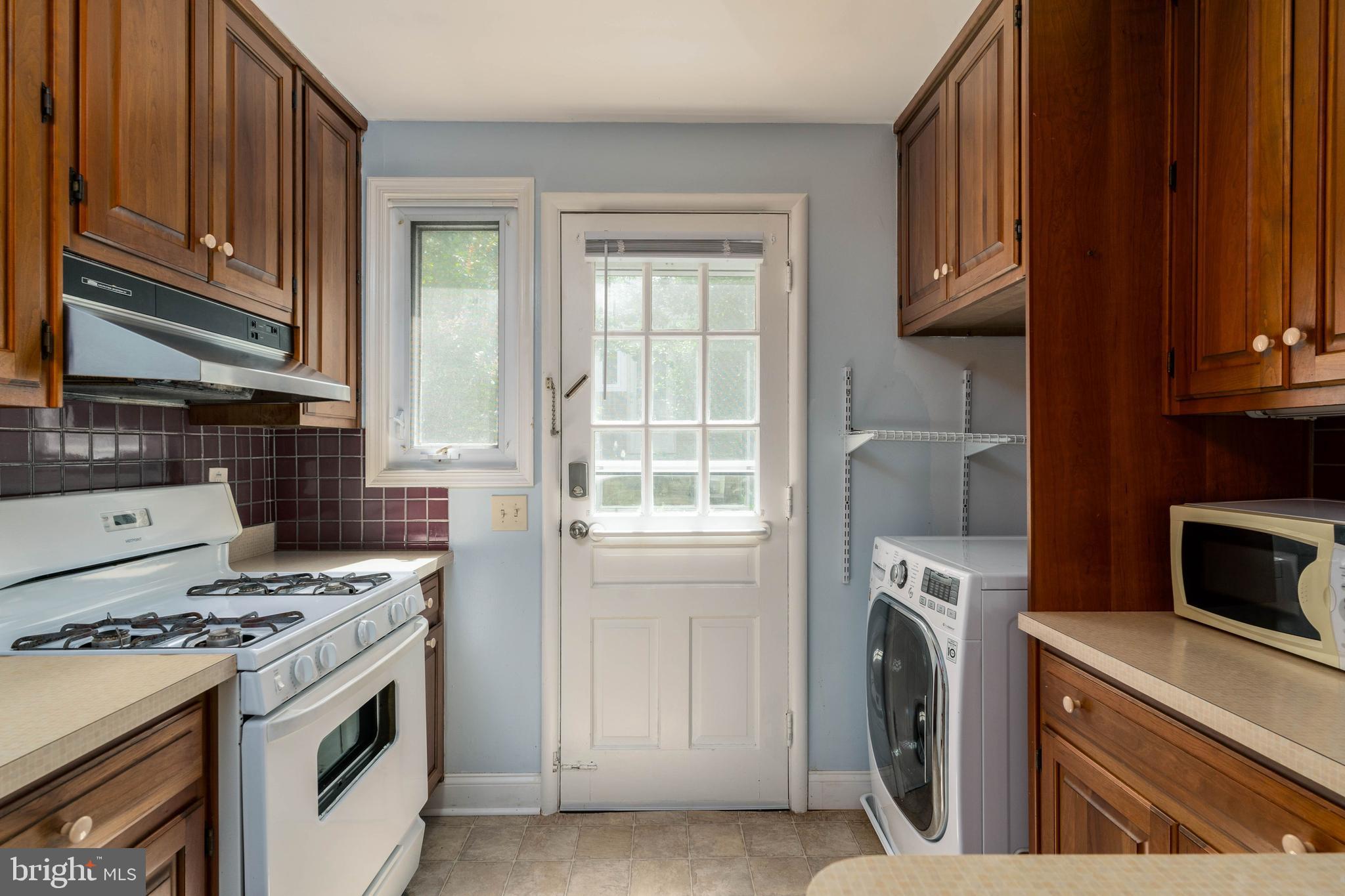 11415 MONTERREY DRIVE