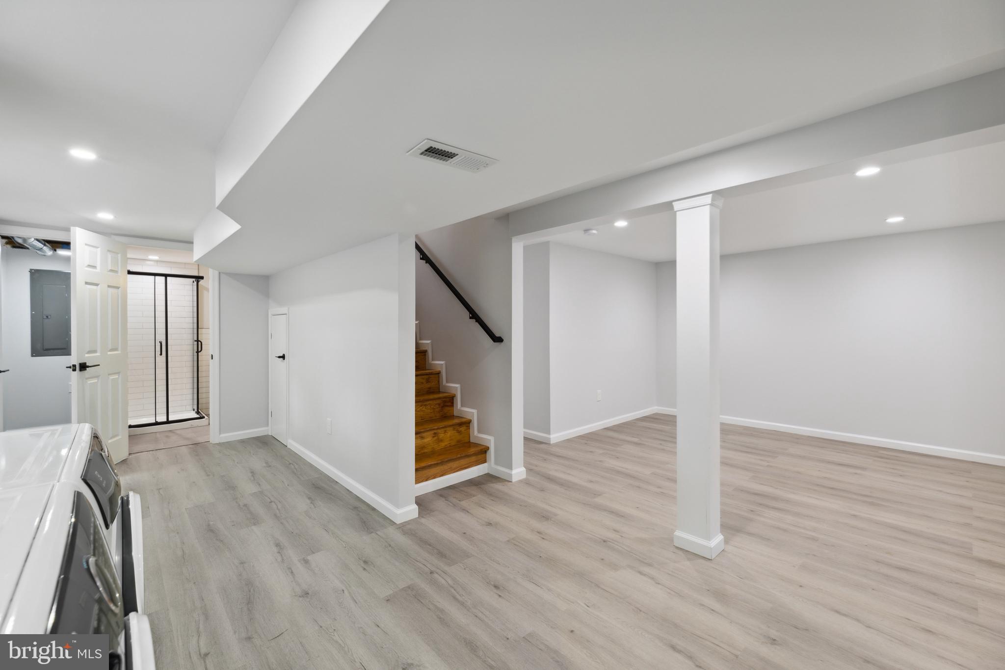 12707 HELEN ROAD