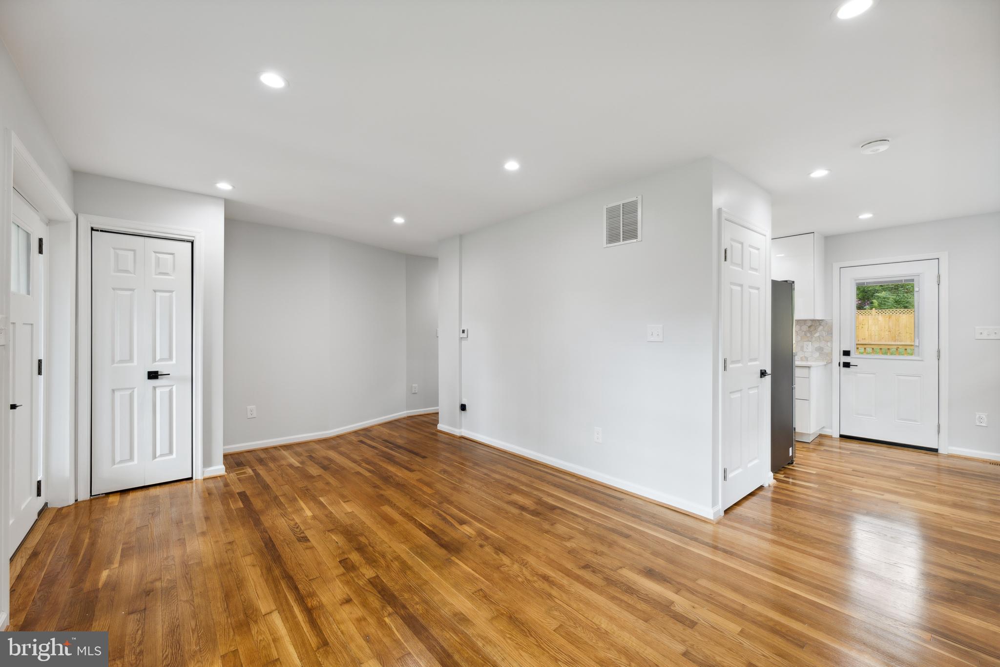 12707 HELEN ROAD