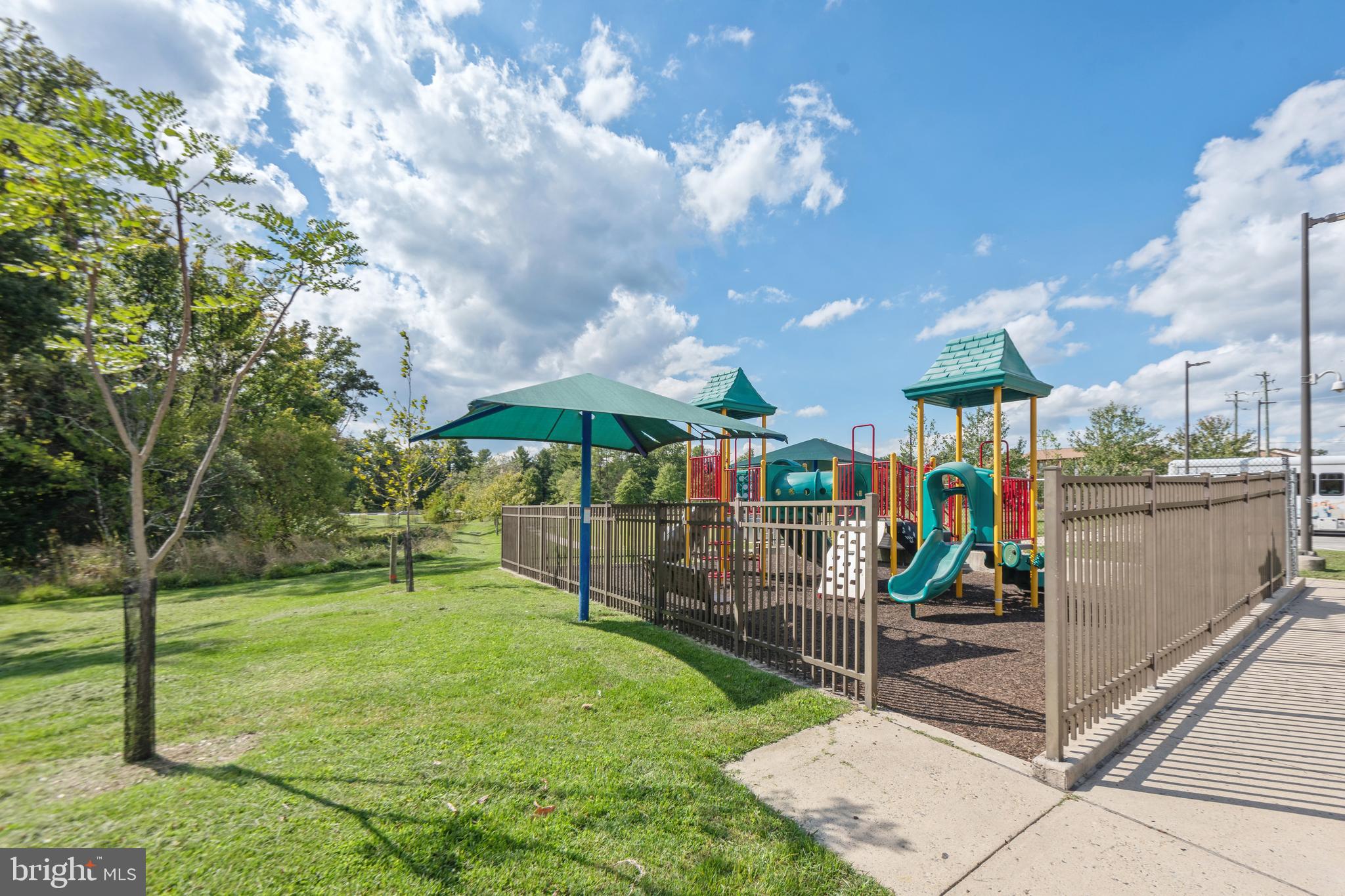 1634 WHITE OAK VISTA DRIVE