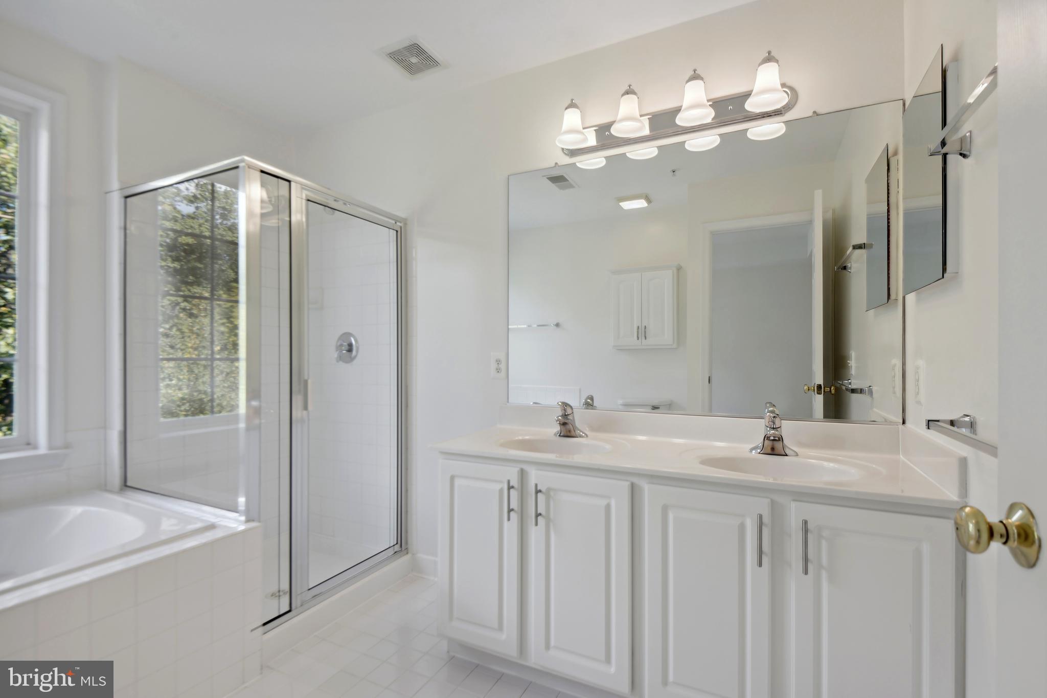 1634 WHITE OAK VISTA DRIVE