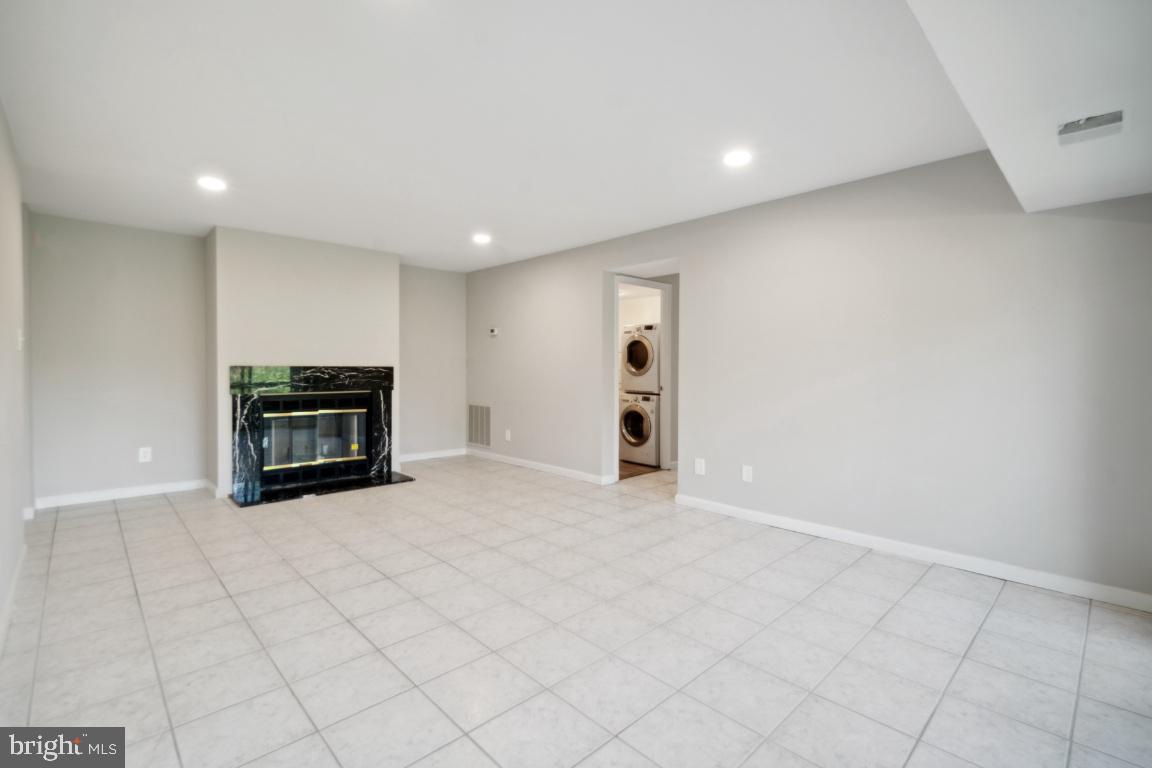 11309 COMMONWEALTH DRIVE 302