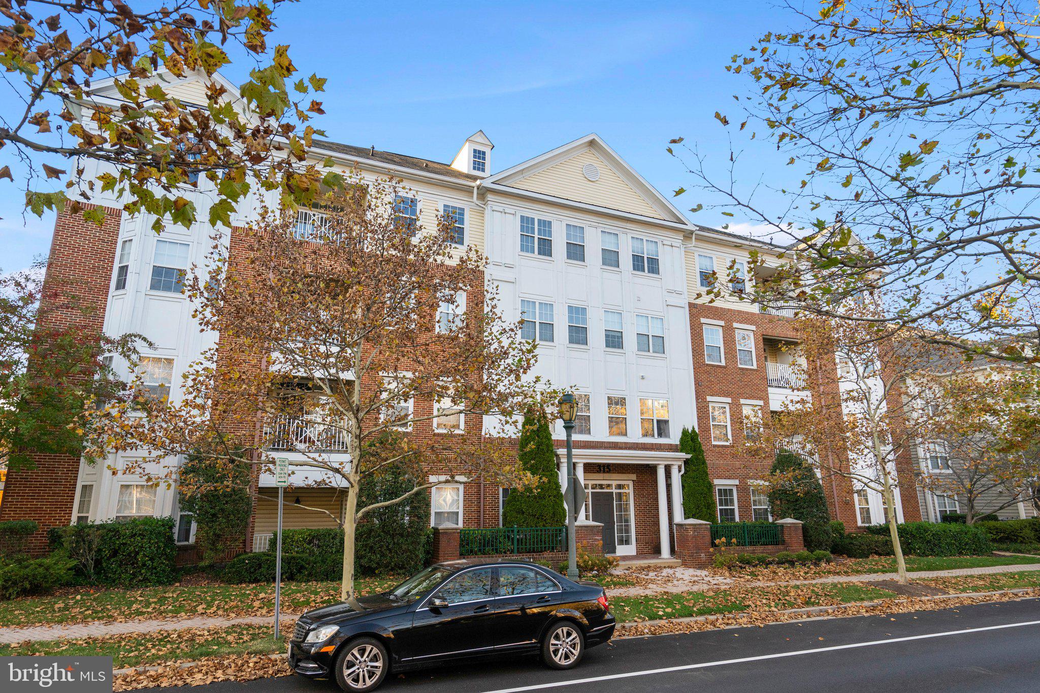 315 KING FARM BOULEVARD 402