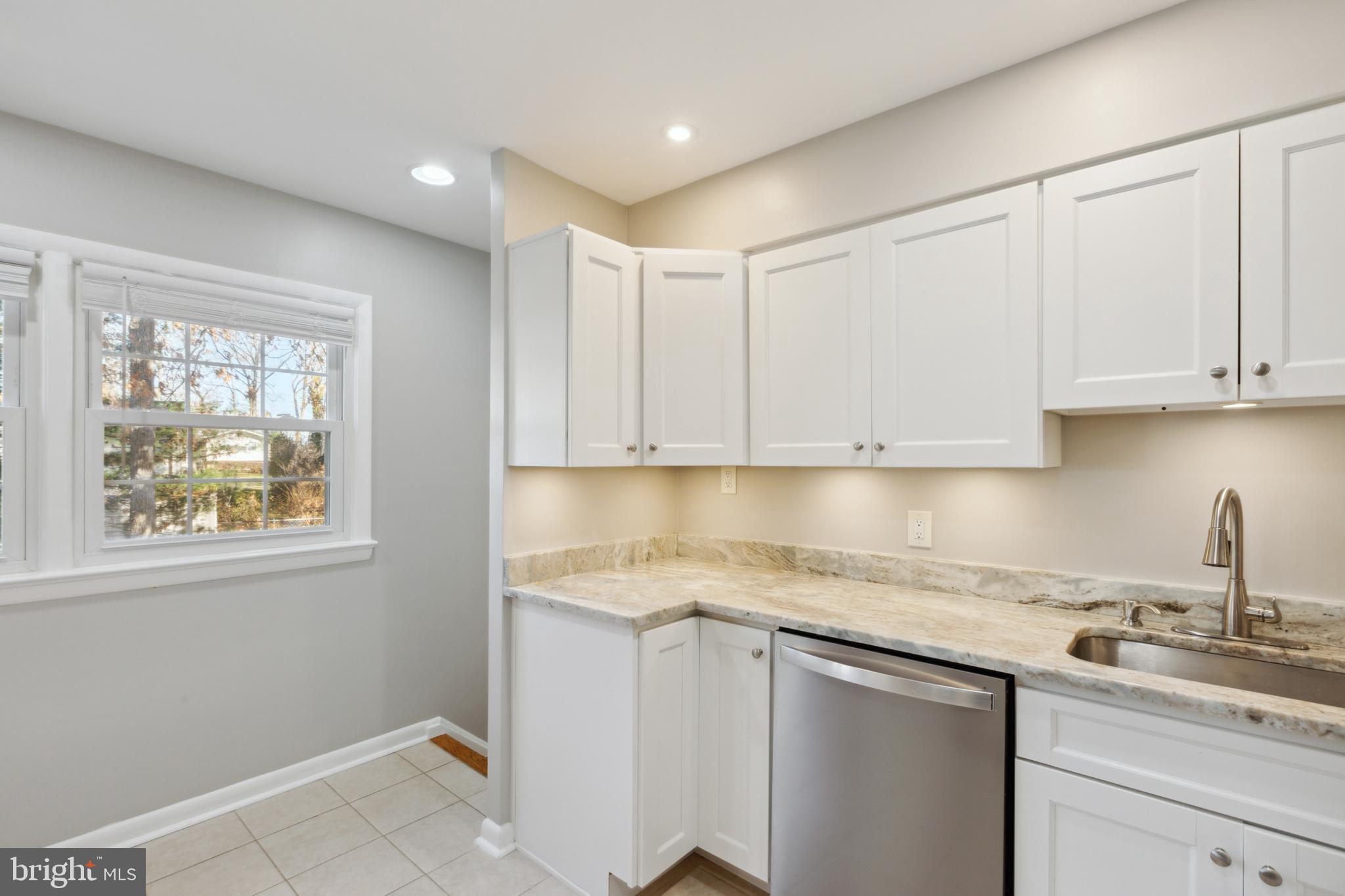 4301 FRANKFORT DRIVE