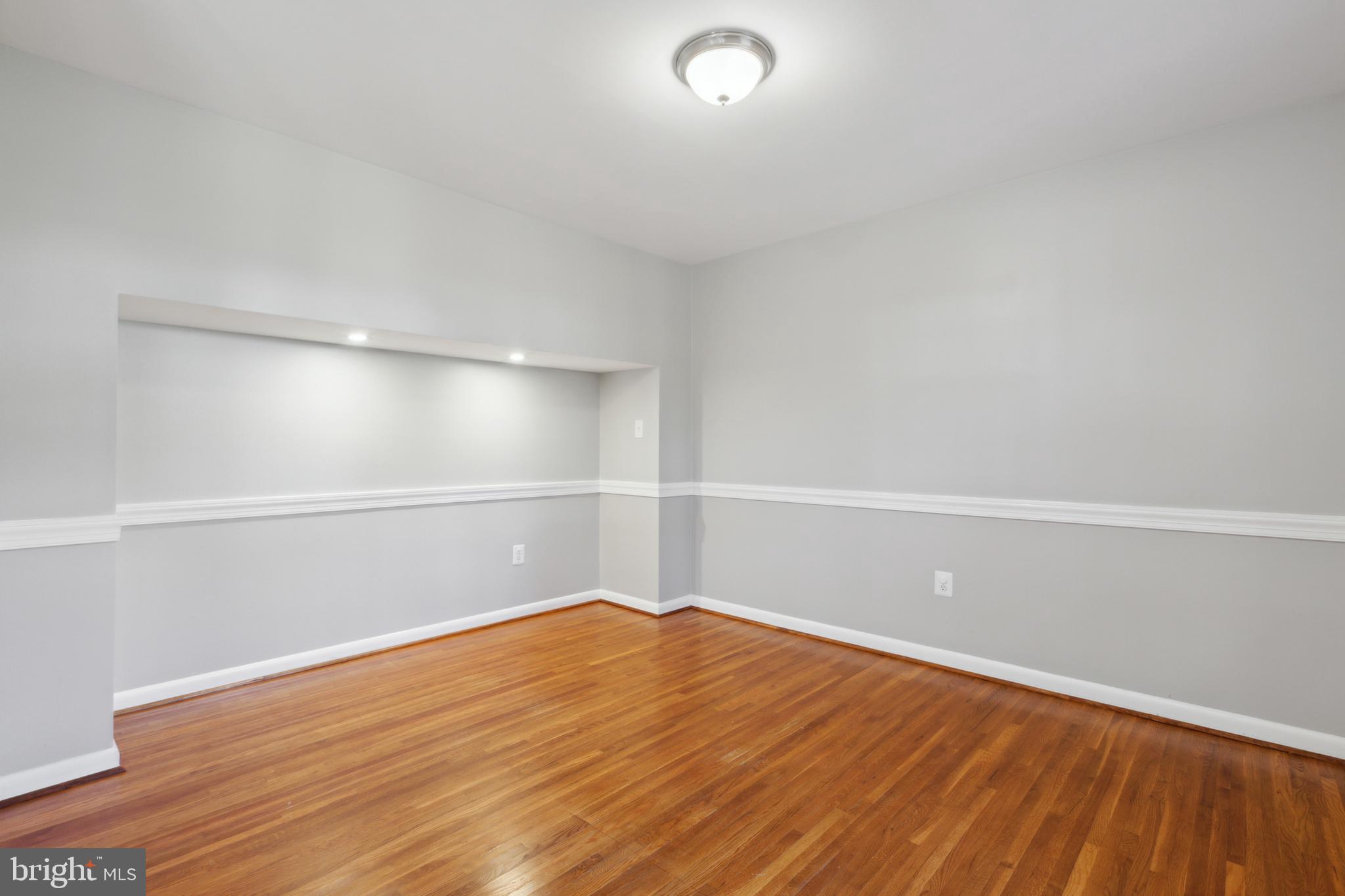 4301 FRANKFORT DRIVE