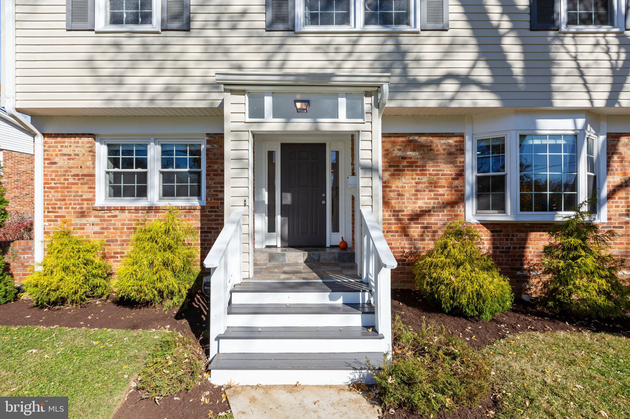 4301 FRANKFORT DRIVE