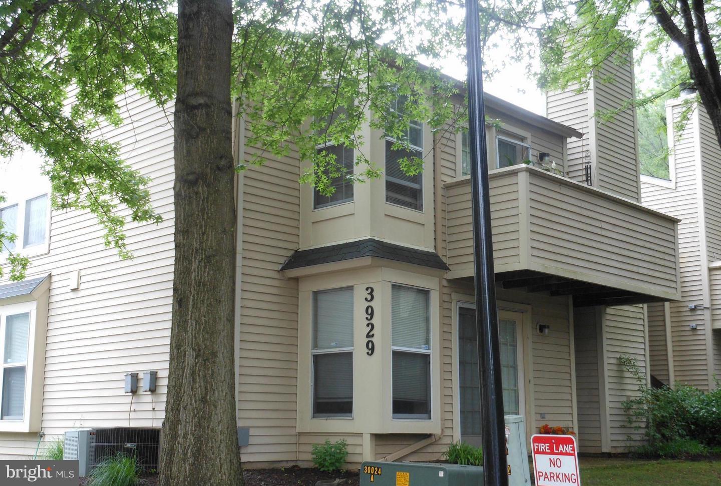 3929 GREENCASTLE ROAD 9
