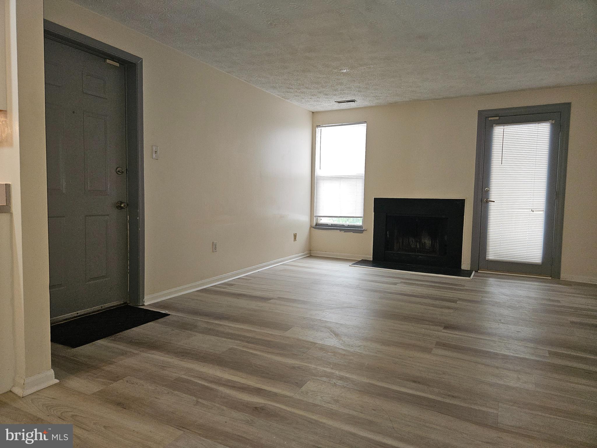 3929 GREENCASTLE ROAD 9