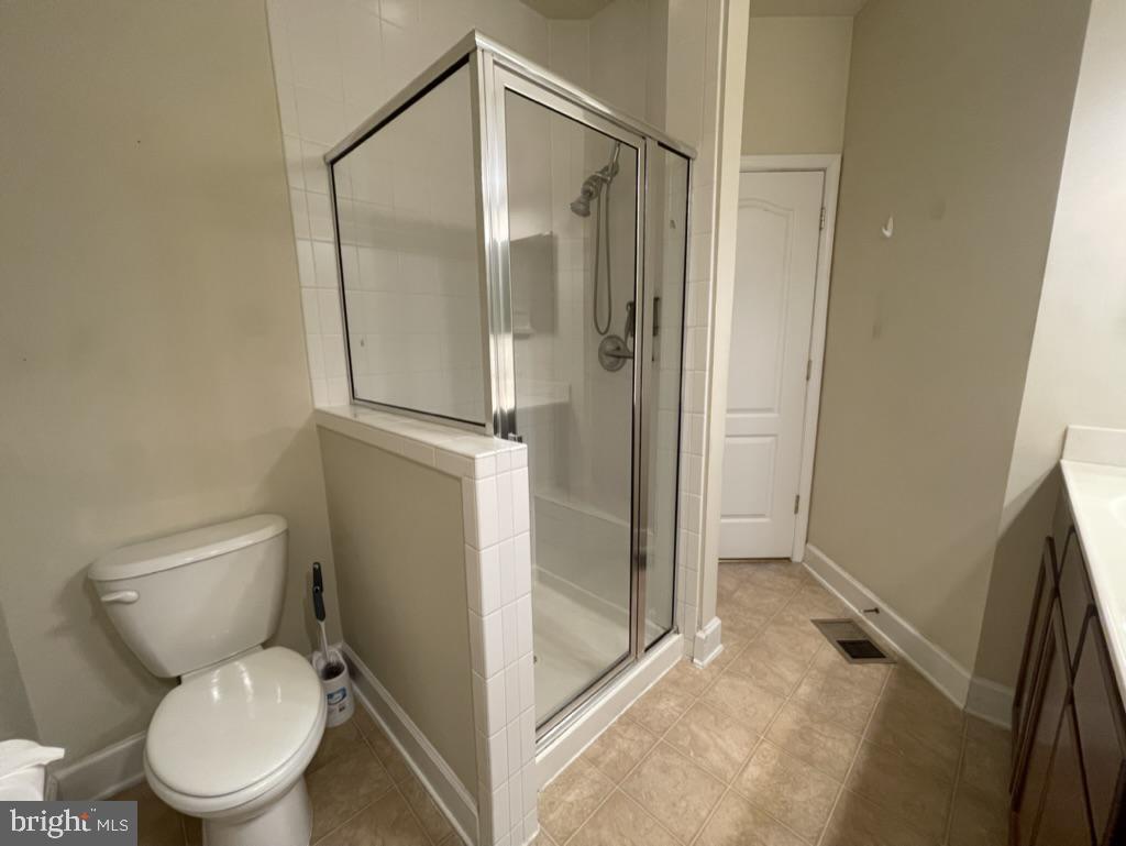 19407 BUCKINGHAM WAY 19407