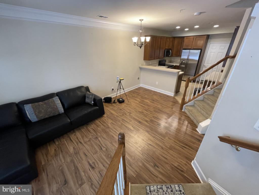 19407 BUCKINGHAM WAY 19407