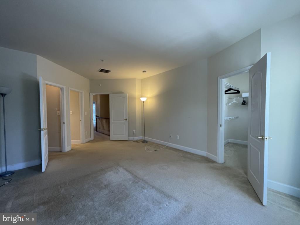 19407 BUCKINGHAM WAY 19407