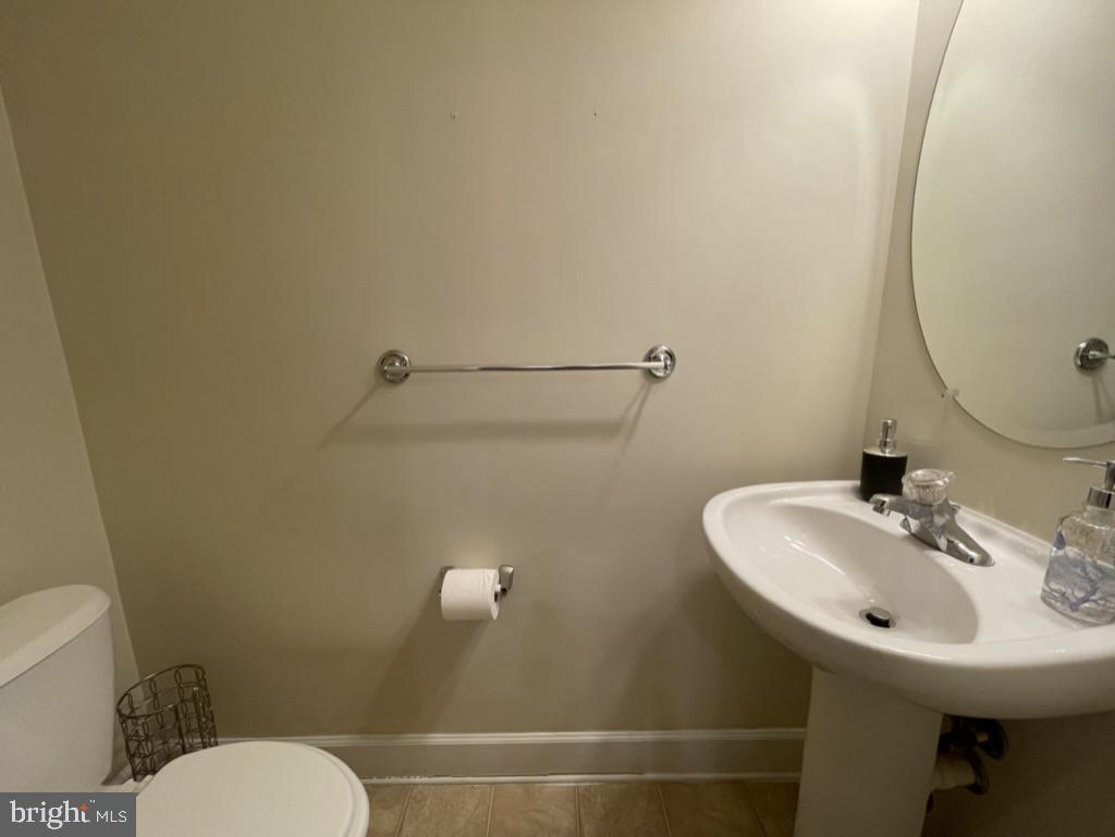 19407 BUCKINGHAM WAY 19407