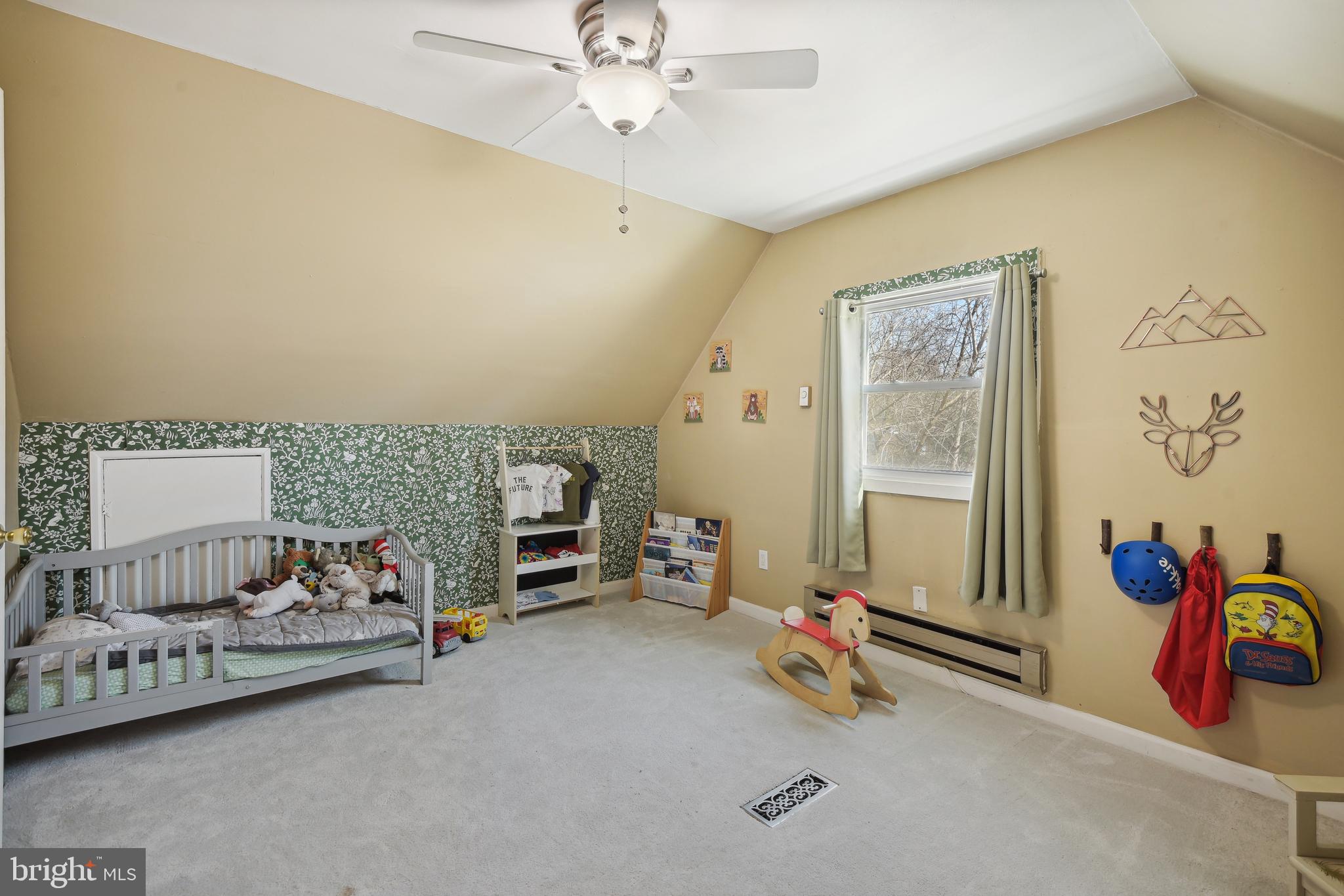 11727 COLLEGE VIEW DRIVE