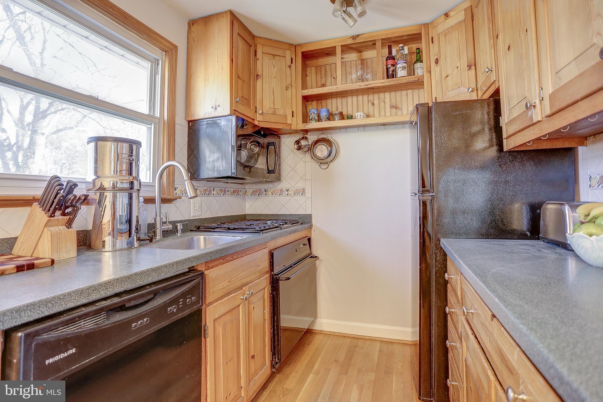 10501 TENBROOK DRIVE