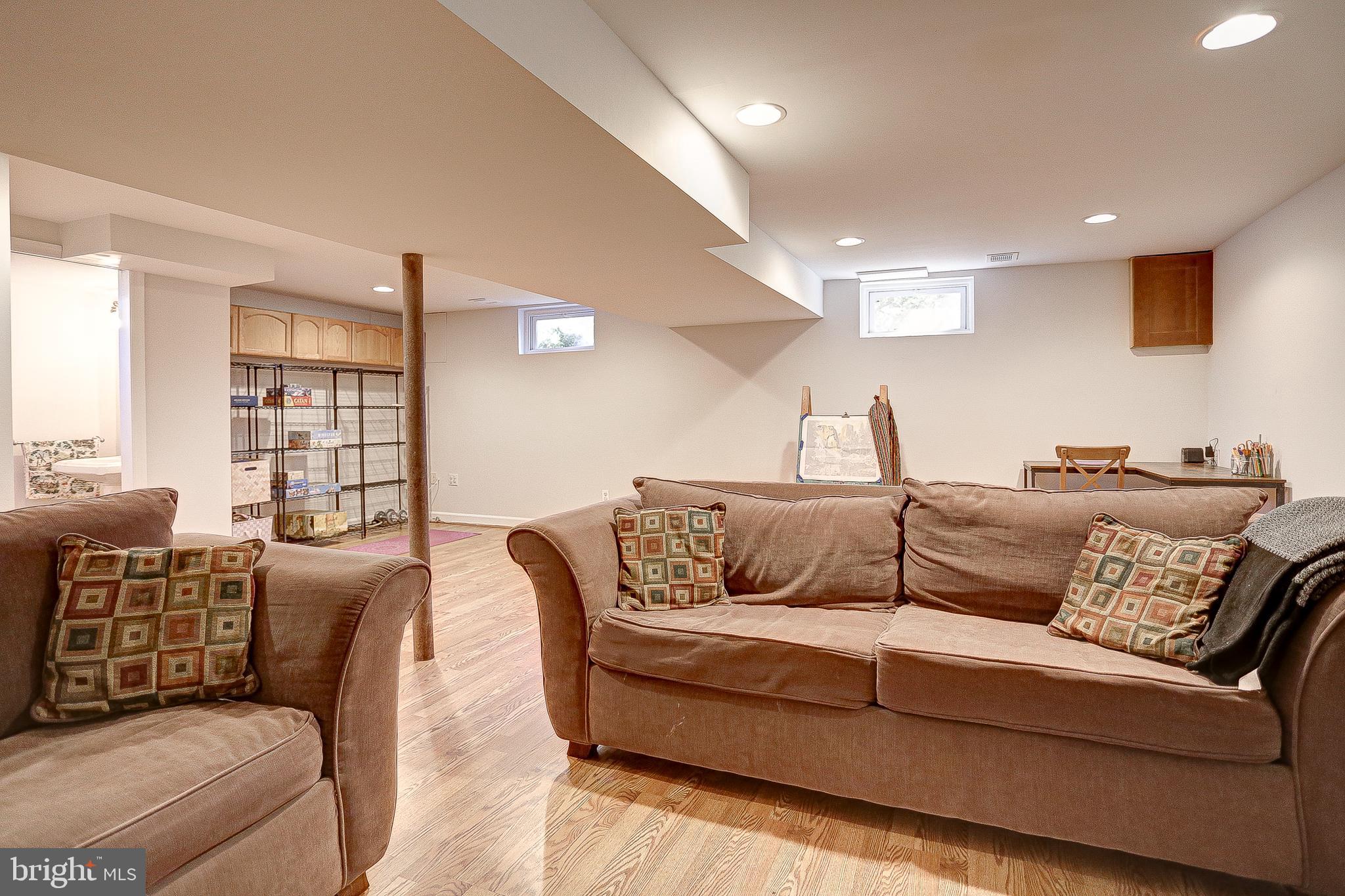 10501 TENBROOK DRIVE