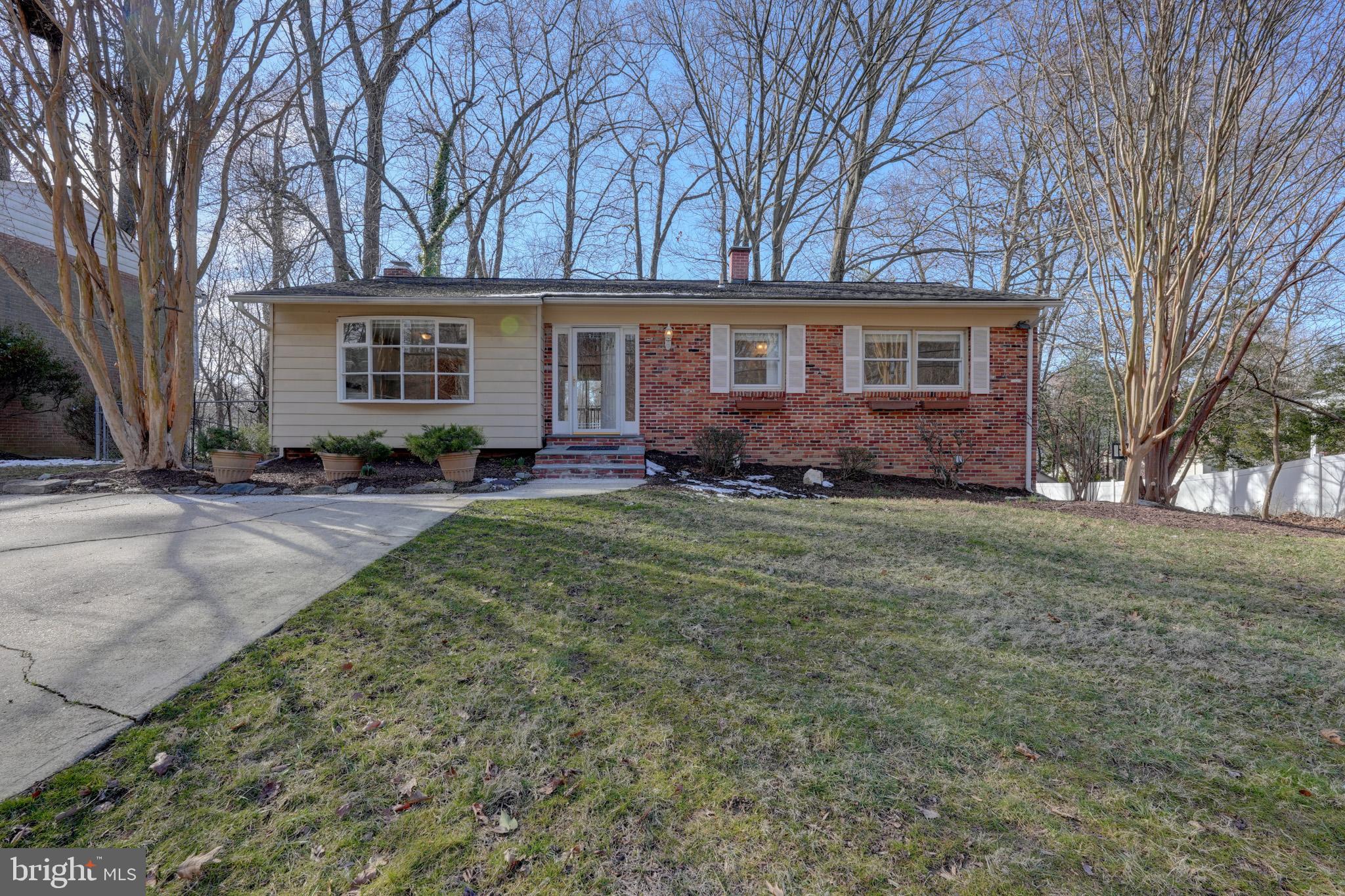 12820 MIDDLEVALE LANE