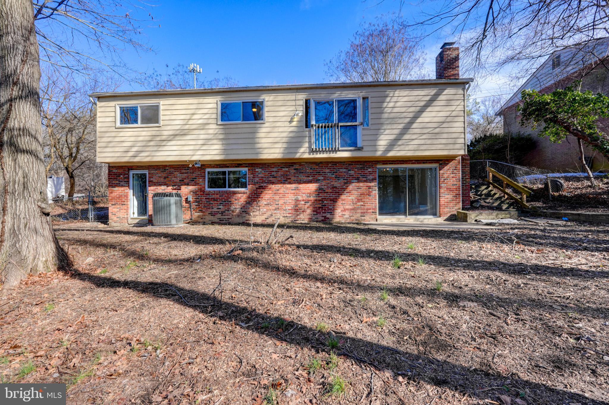 12820 MIDDLEVALE LANE