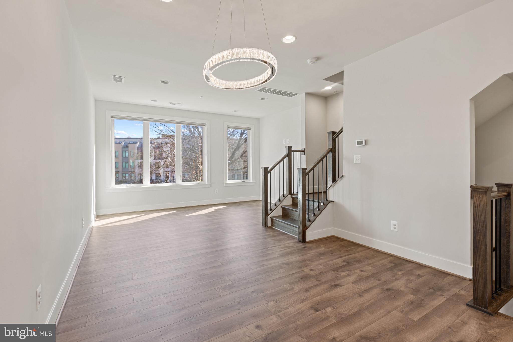 109 HEATH PLACE