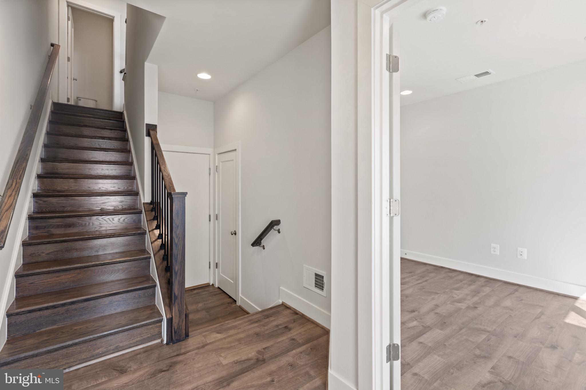109 HEATH PLACE