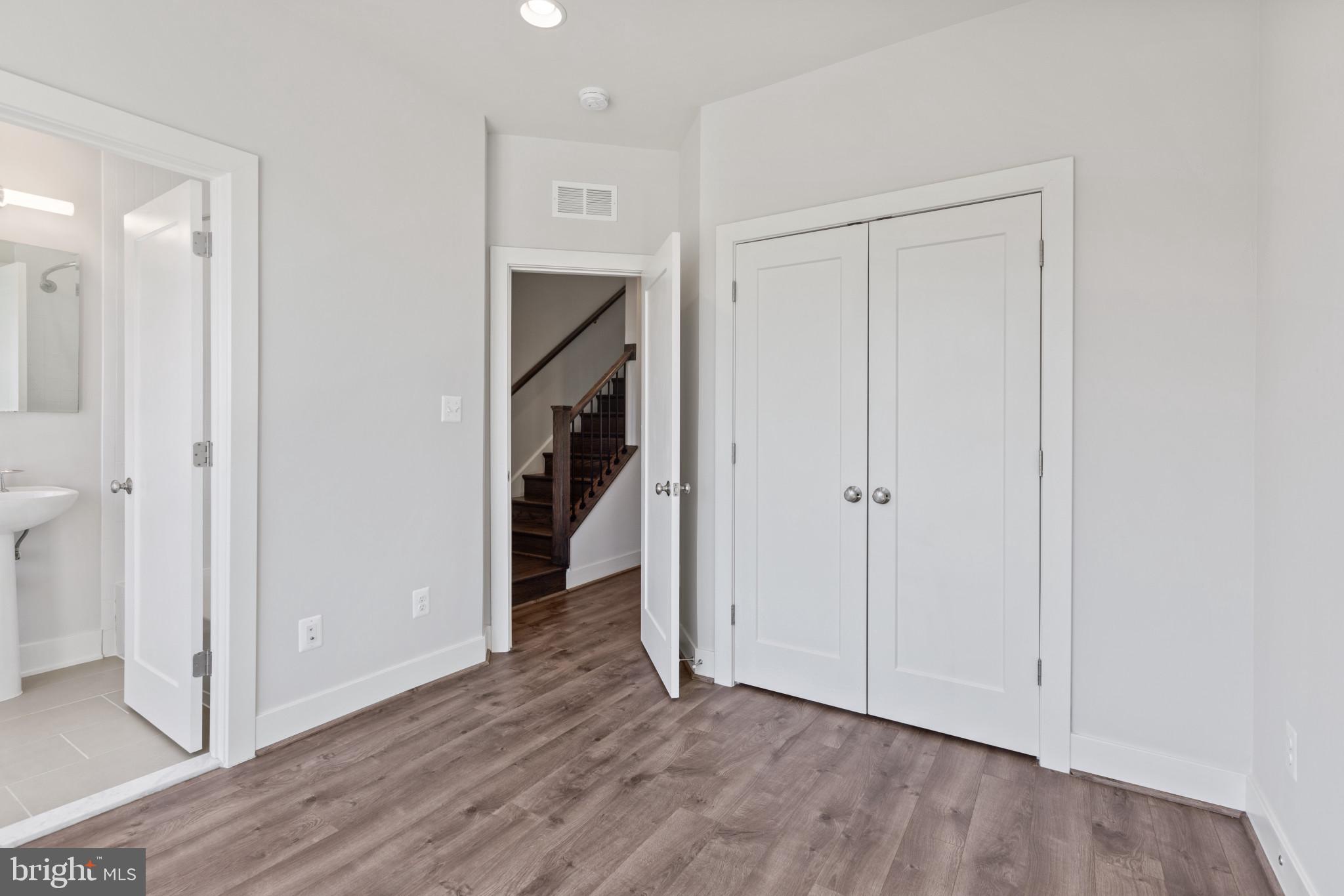 109 HEATH PLACE