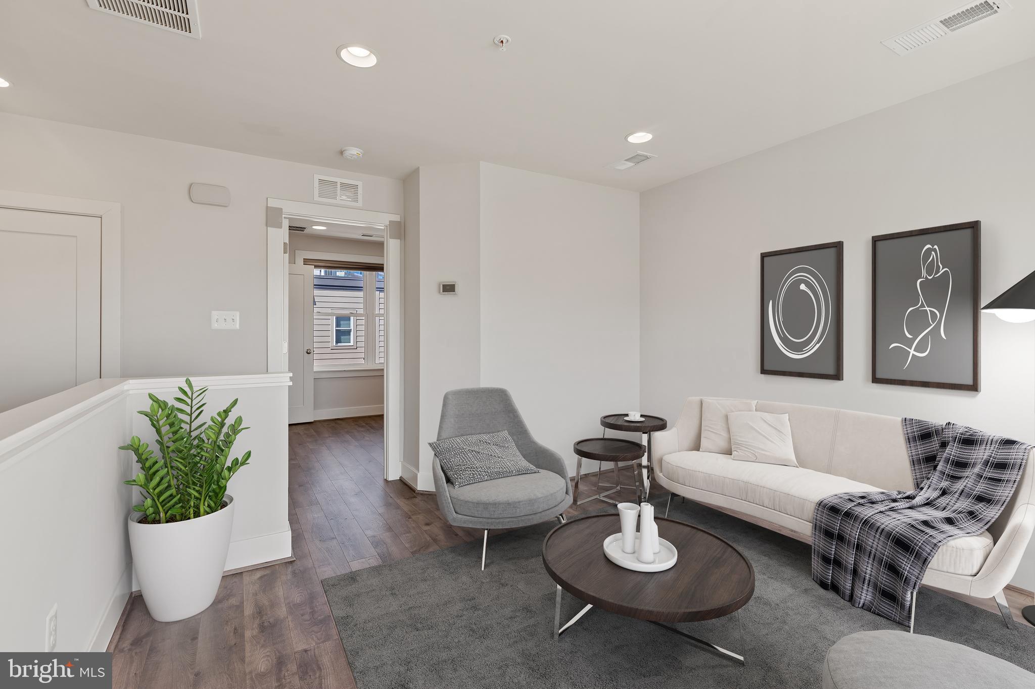 109 HEATH PLACE