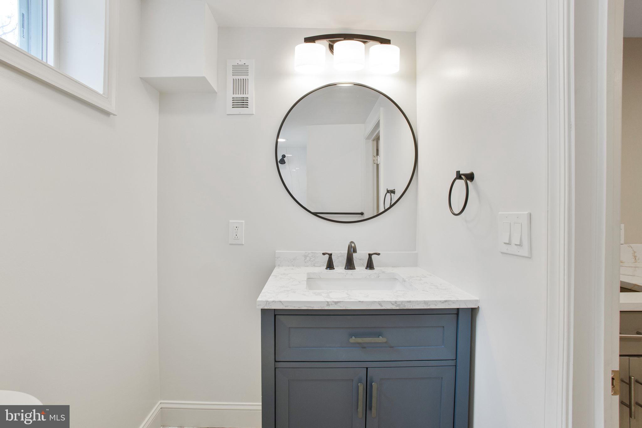 11613 COLLEGE VIEW DRIVE