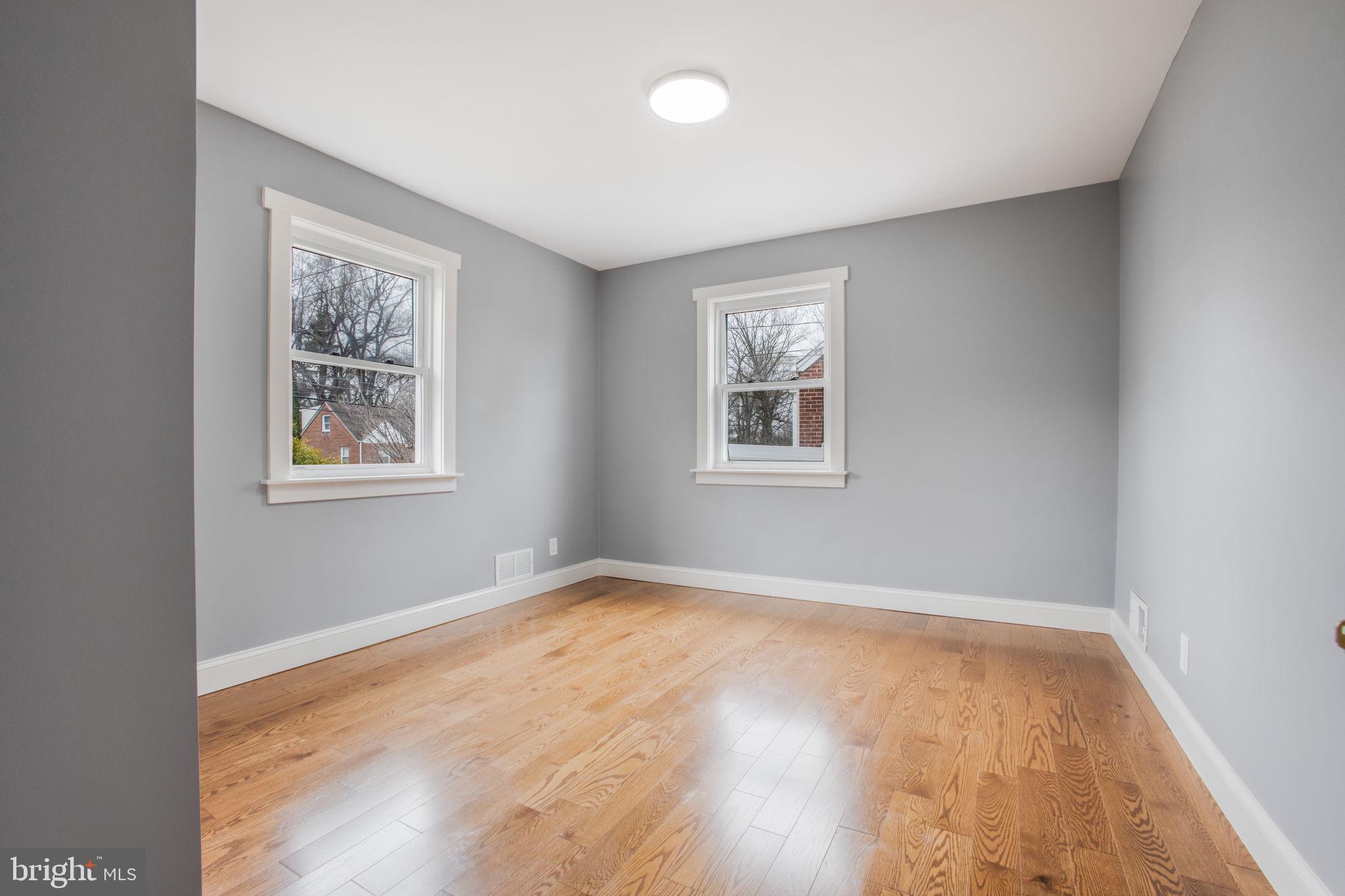 11613 COLLEGE VIEW DRIVE