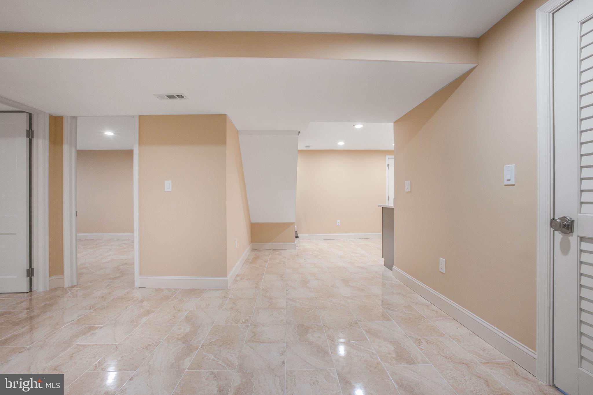 11613 COLLEGE VIEW DRIVE