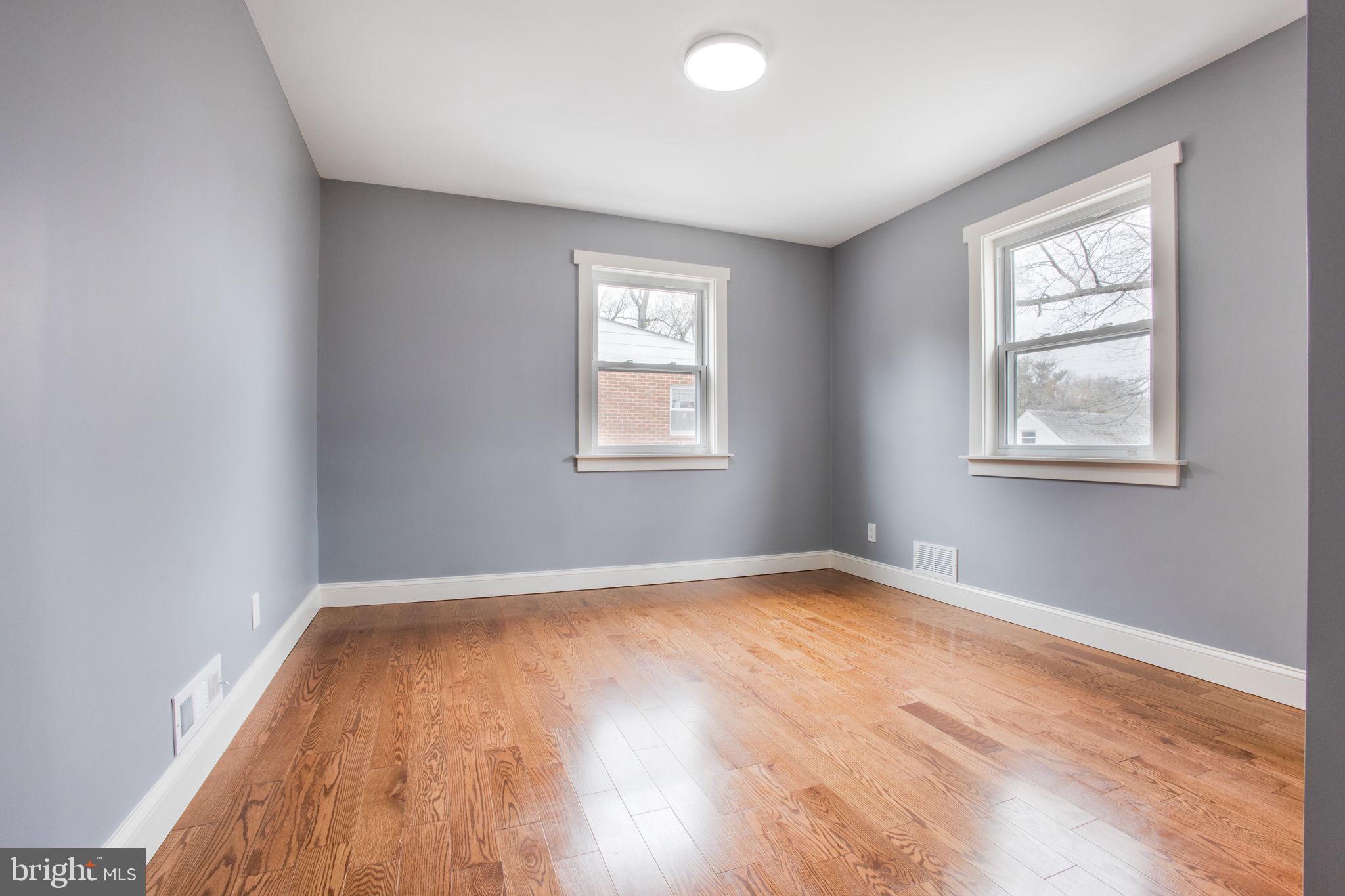 11613 COLLEGE VIEW DRIVE