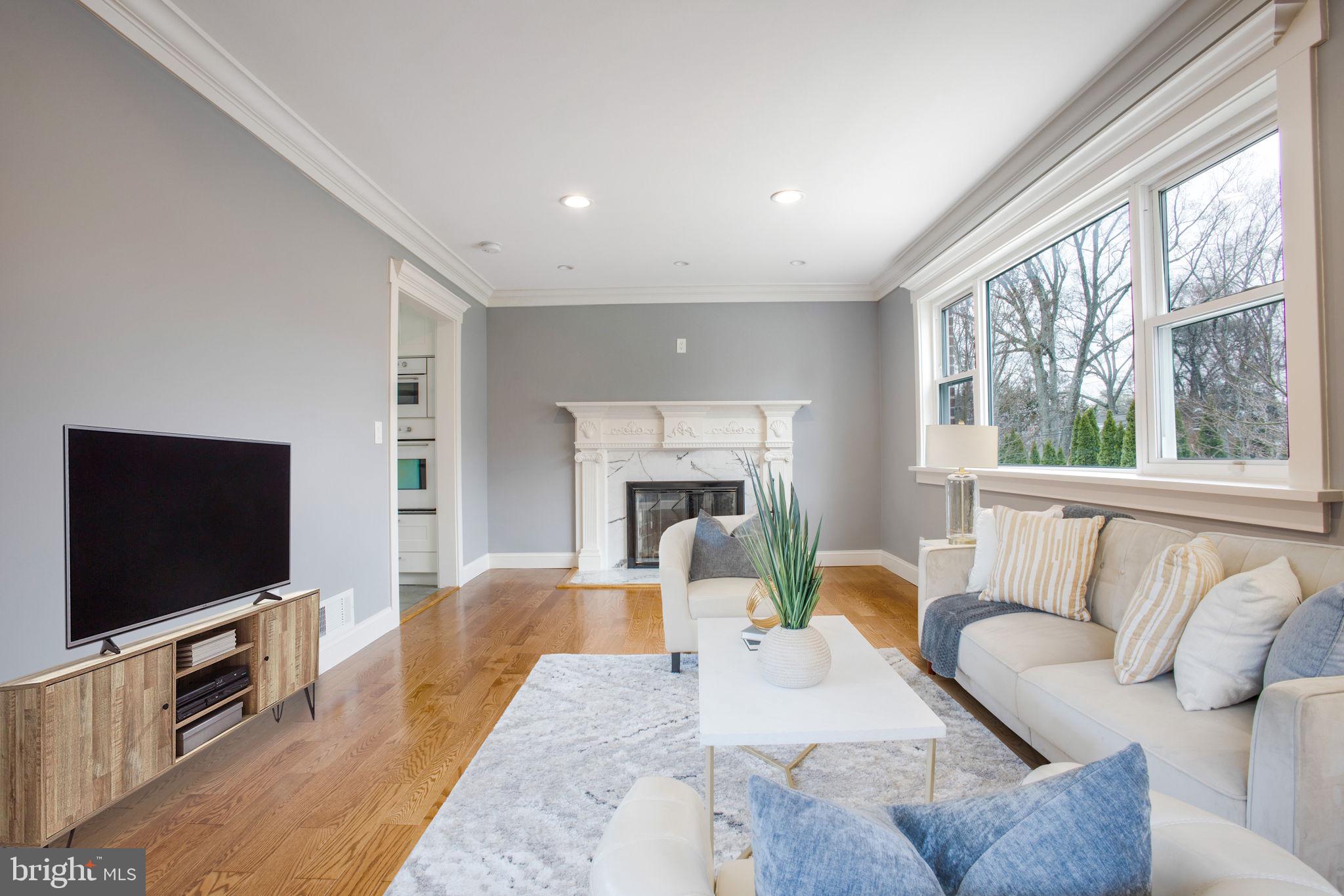 11613 COLLEGE VIEW DRIVE