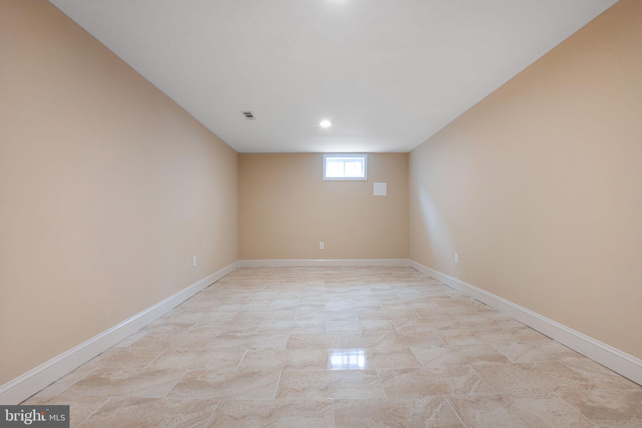 11613 COLLEGE VIEW DRIVE